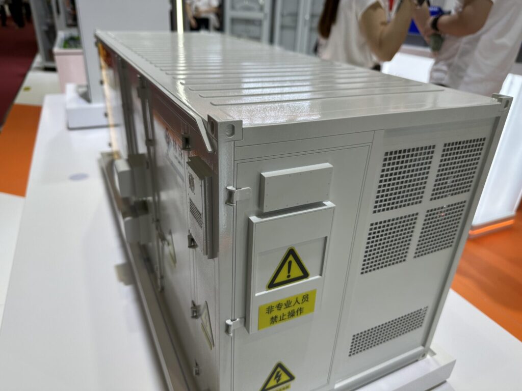 sinovoltaics-atualiza-o-ranking-de-estabilidade-financeira-para-fabricantes-de-baterias