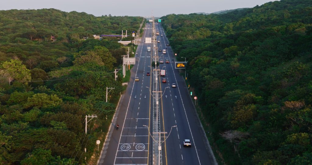 isa-vias-e-voltrelli-lideram-o-lancamento-da-primeira-rede-publica-de-estacoes-de-recarga-eletrica-do-caribe-colombiano