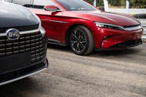 a-byd-atinge-vendas-historicas-e-se-consolida-como-lider-global-em-veiculos-eletricos