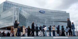 ford-lanca-negocio-de-armazenamento-de-baterias,-redirecionando-sua-capacidade-de-producao-de-veiculos-eletricos