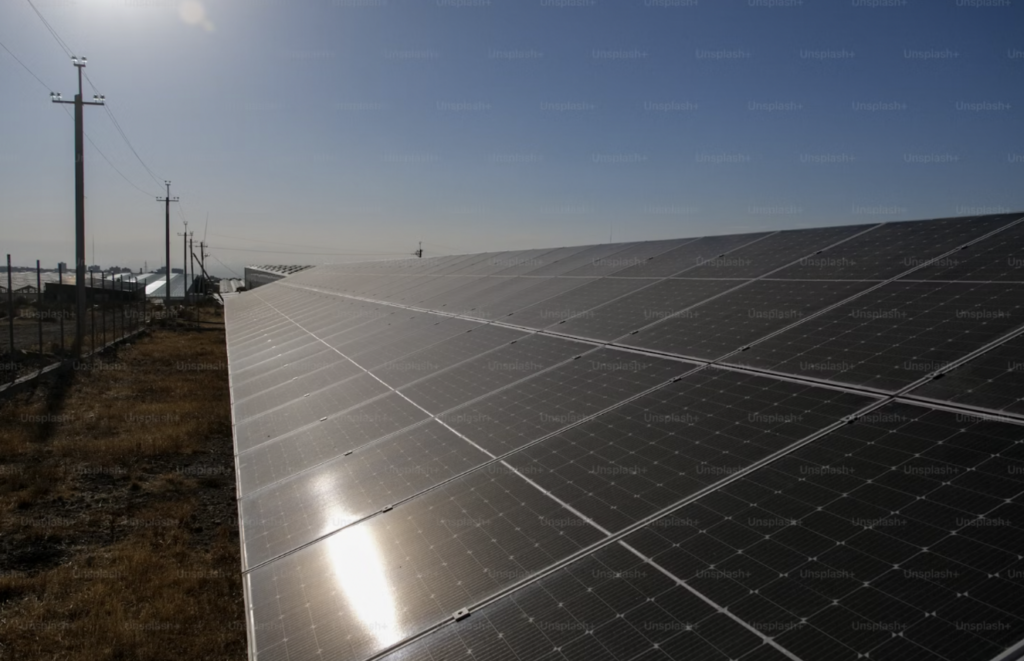 solar-deve-liderar-expansao-da-geracao-centralizada-em-2026