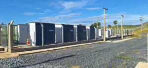 microrrede-une-geracao-solar,-armazenamento-e-automacao-em-cidade-de-800-habitantes-em-minas-gerais
