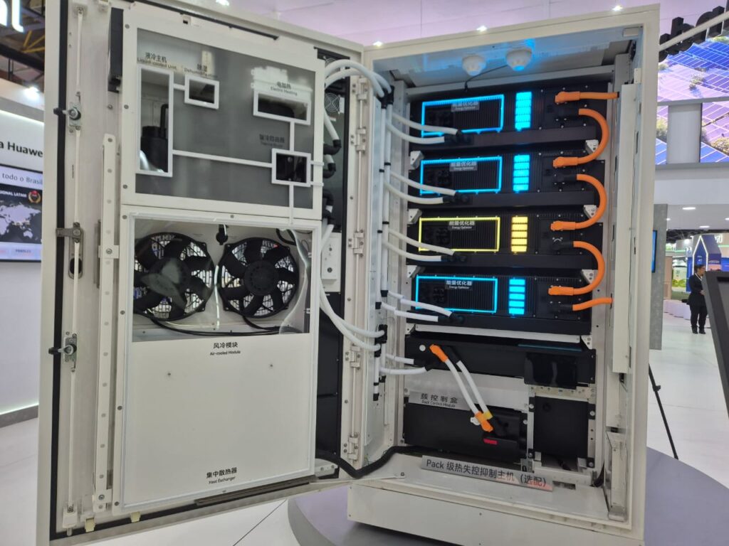 huawei-soma-mais-de-100-mwh-em-bess-no-pais-e-ve-arbitragem-como-motor-do-mercado
