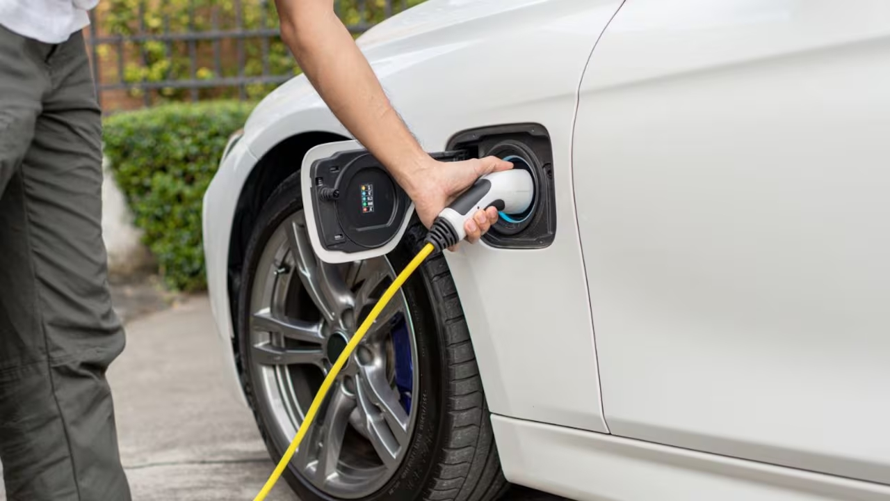 general-motors-e-toyota-registram-crescimento-historico-em-veiculos-eletricos-na-colombia