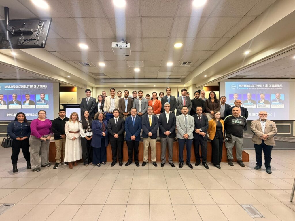 latam-mobility-no-dia-da-terra:-a-alianca-publico-privada-como-eixo-fundamental-para-a-mobilidade-sustentavel-no-chile-e-na-regiao