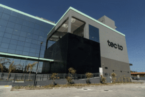 ceara-cria-hub-de-data-centers-ancorado-em-energias-renovaveis-e-cabos-submarinos