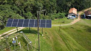 cedae-eleva-participacao-da-energia-solar-para-35%-em-subsistemas-de-abastecimento-de-agua