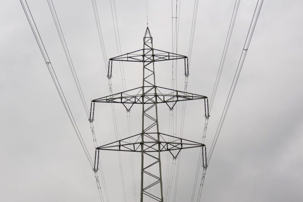alta-do-preco-da-energia-reduz-ganho-de-competitividade-do-brasil-em-r$-9,3-bilhoes,-aponta-estudo
