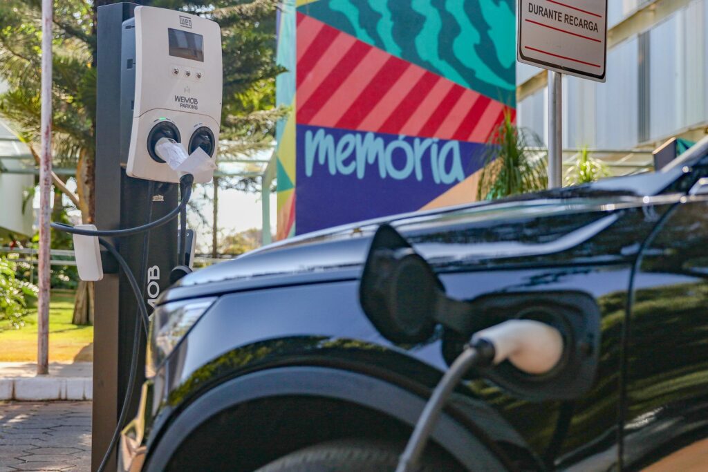 brasil-supera-os-25.000-pontos-de-recarga-para-veiculos-eletricos-e-mostra-crescimento-de-21%-em-apenas-tres-meses