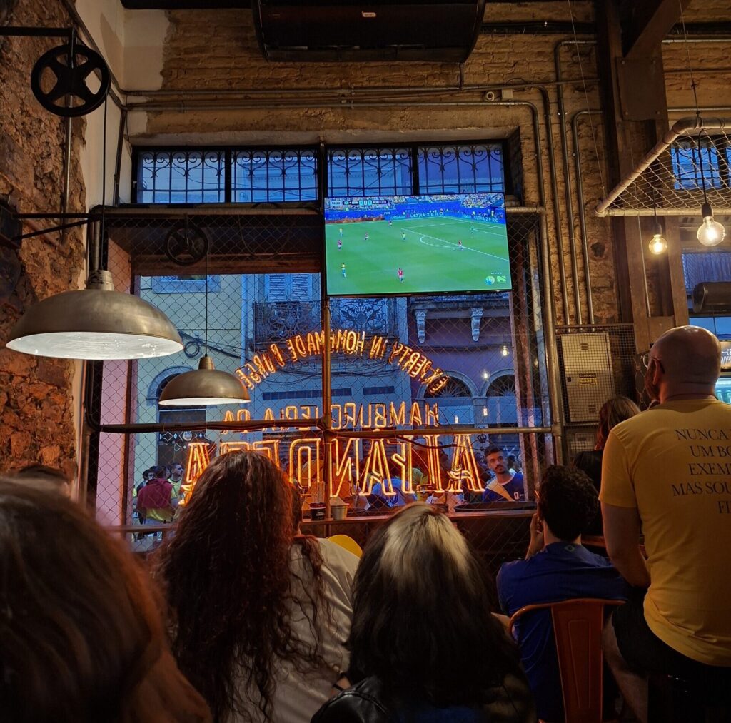 quando-a-torcida-muda-a-curva:-o-que-a-copa-revelou-sobre-demanda,-solar-e-flexibilidade
