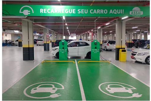 eletropostos-do-assai-fornecem-188-mwh-para-recarga-de-veiculos-eletricos-em-cinco-meses