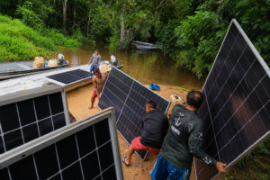missao-salesiana-leva-energia-solar-a-comunidade-yanomami-e-reduz-dependencia-do-diesel