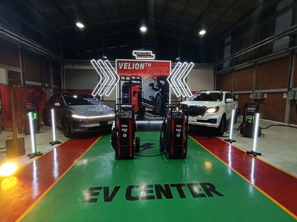 lincoln-electric-mexico-inaugura-seu-ev-center-e-apresenta-novas-solucoes-para-a-mobilidade-eletrica