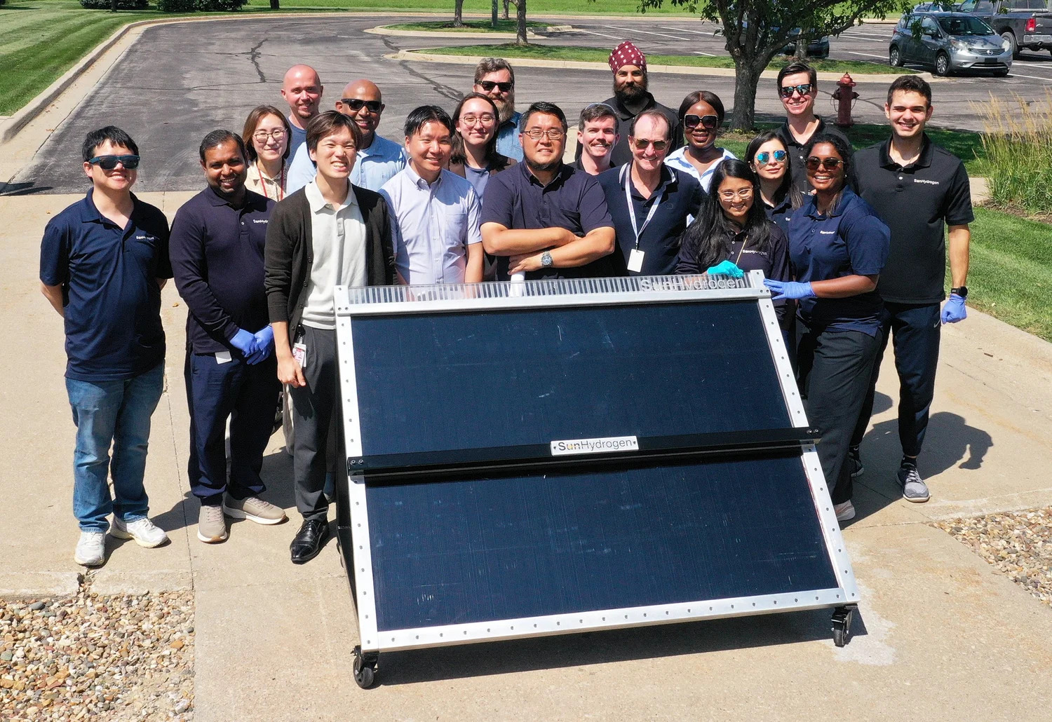 startup-dos-eua-supera-eficiencia-de-10%-na-conversao-solar-para-hidrogenio-com-modulo-de-100-cm²