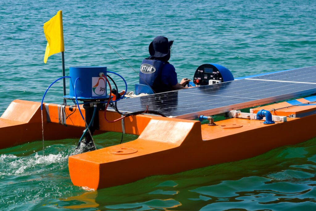 macae-recebe-competicao-de-barcos-movidos-a-energia-solar